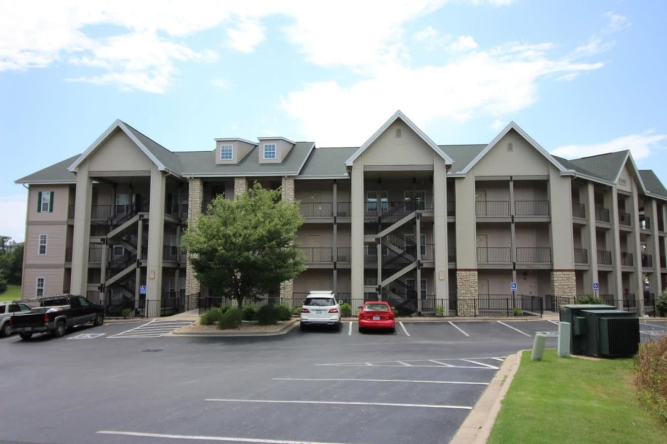 Branson Condo With A Walkout And Elevator Access At Thousand Hills And Next To 76 Εξωτερικό φωτογραφία